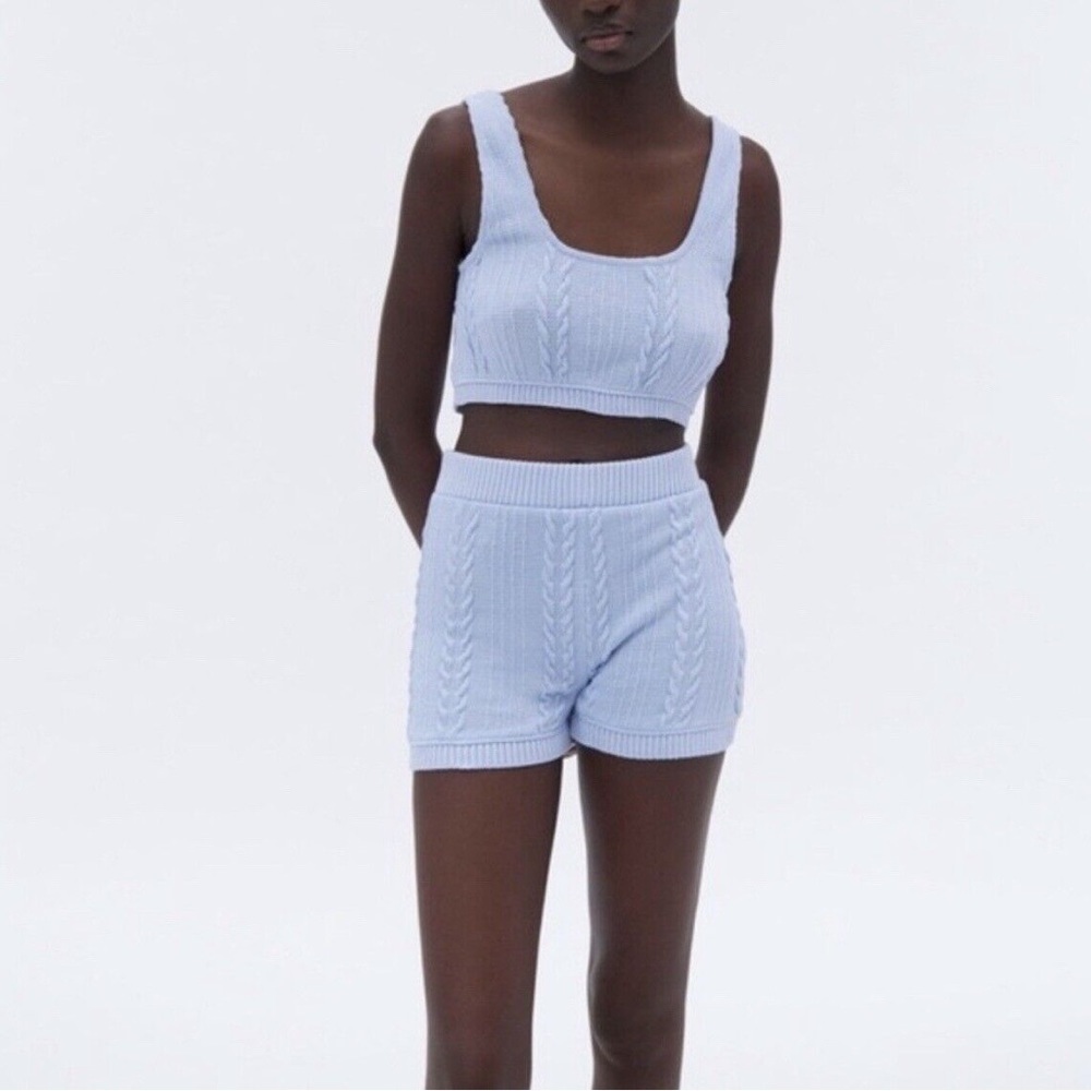 Zara Light Blue Knit Crop sleeveless & Shorts Size Small